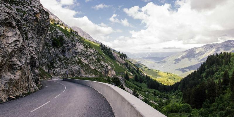 从改装热潮到社群经济：汽车后市场的变革与机遇