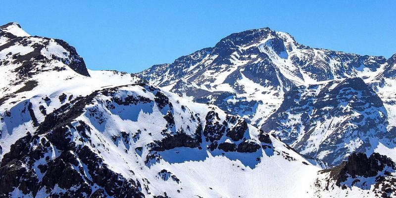 赛博朋克改装风潮下，新能源汽车电池健康度检测与延寿服务的蓝海市场