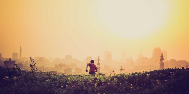 赛博朋克风潮下的汽车后市场:当霓虹美学驶入车友社区